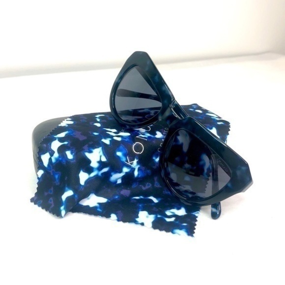 New KOMONO Sunglasses Stella Indigo Demi Navy Blue Tortoise Cat eye retro - Picture 4 of 9